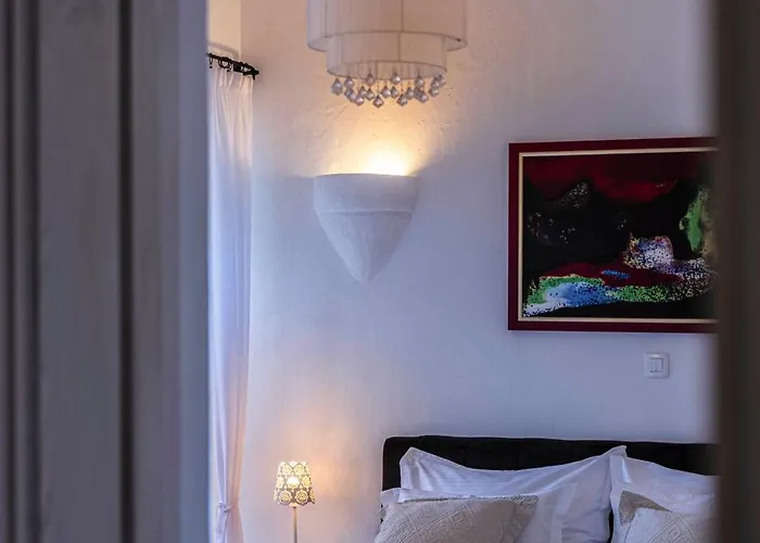 Villa Molonta Heritage Estate *