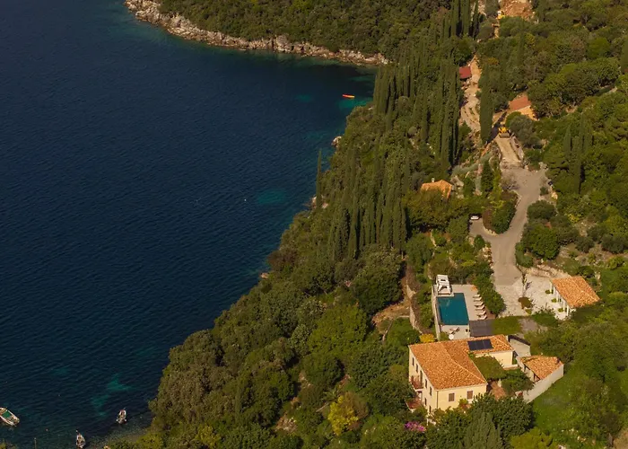 Molonta Heritage Estate Villa *