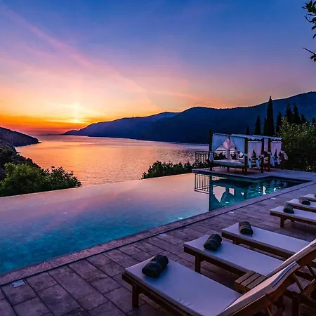 Molonta Heritage Estate