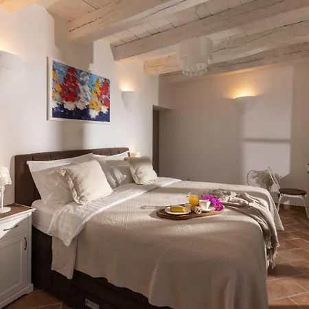 Molonta Heritage Estate