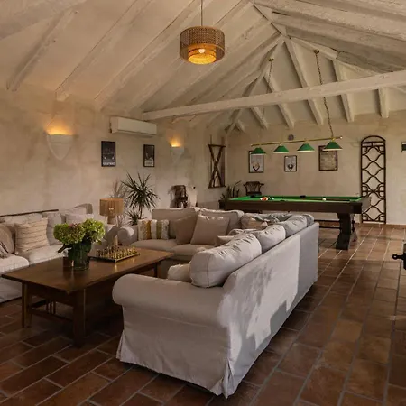 Molonta Heritage Estate * مولونات