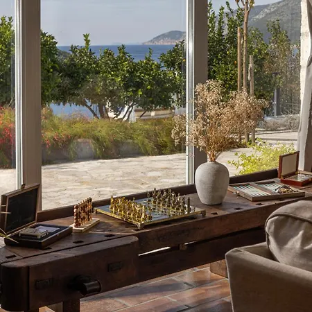 Villa Molonta Heritage Estate Molunat