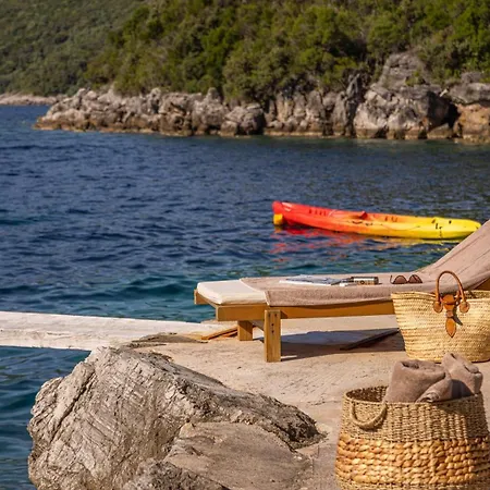 Molonta Heritage Estate Villa