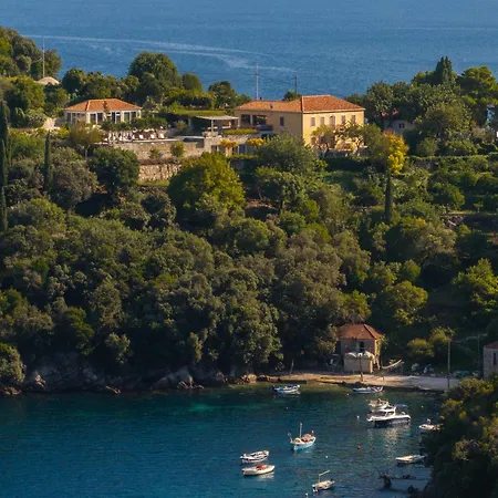 Molonta Heritage Estate *