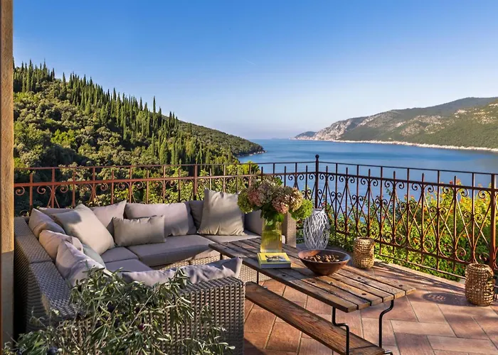 Molonta Heritage Estate *