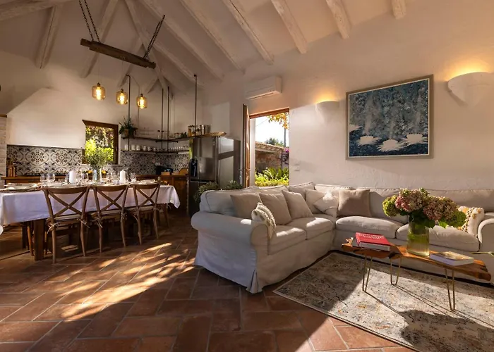 Molonta Heritage Estate Villa *