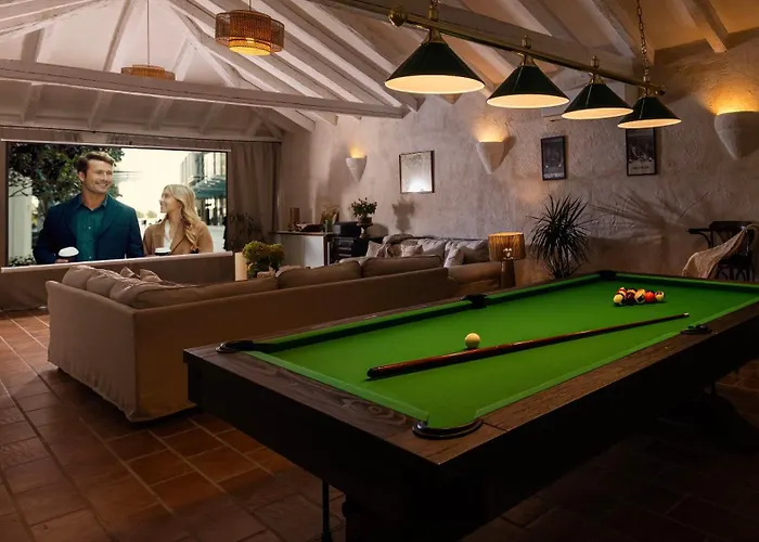 Molonta Heritage Estate モルナット