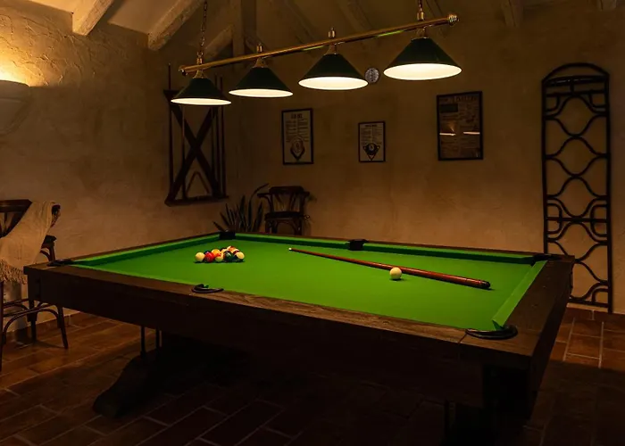 Molonta Heritage Estate Villa Molunat