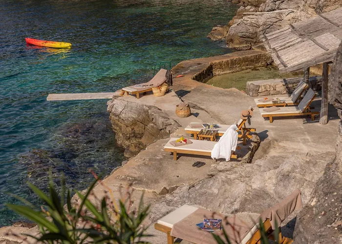 Villa Molonta Heritage Estate